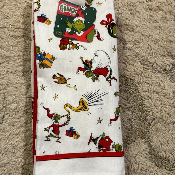 Grinch hand towels - Picture 7 of 7